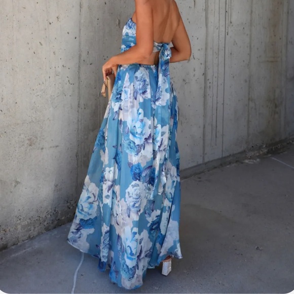 Vici Dolls Blue Floral Maxi Dress - Picture 3 of 4